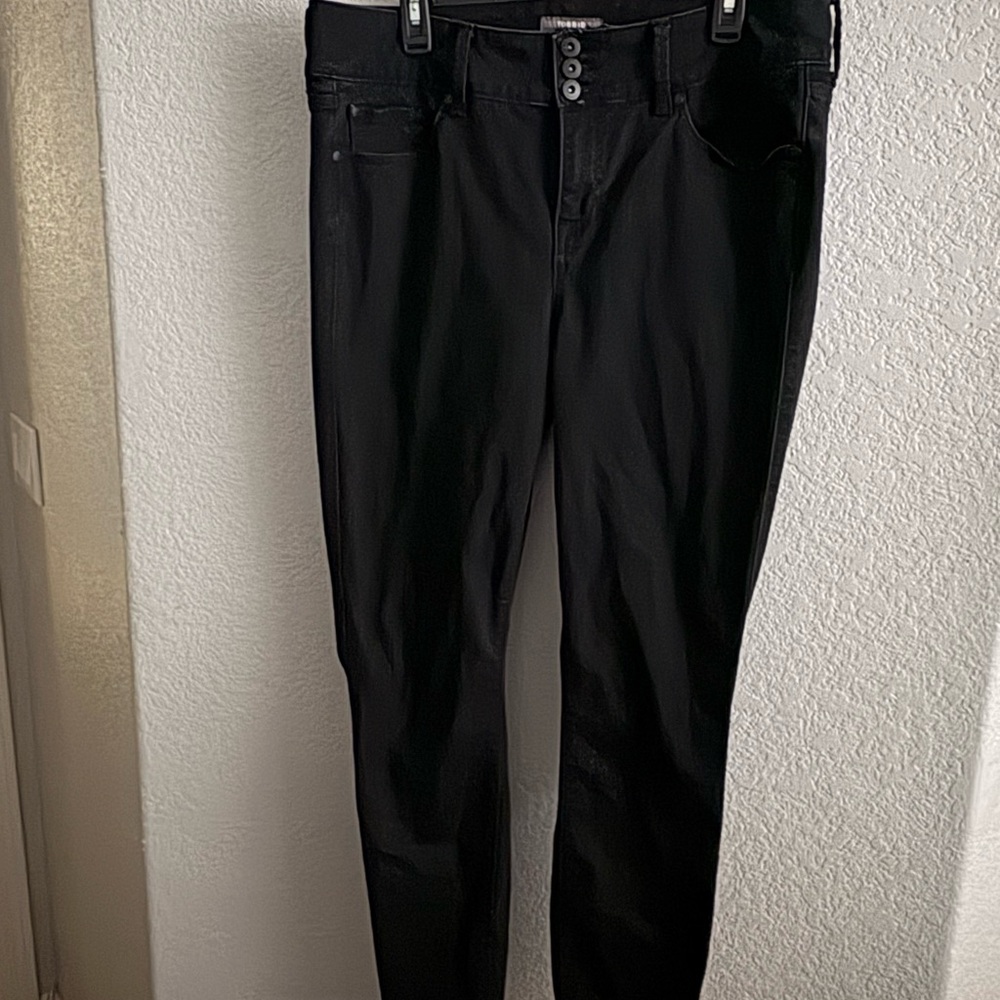 Torrid Black Jeggings